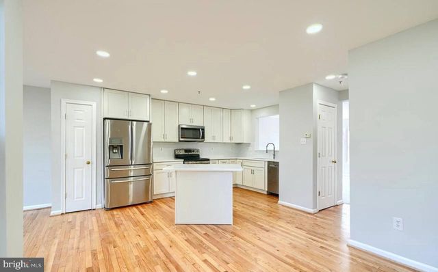 9863 DECATUR RD, Middle River, MD 21220