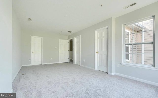 9863 DECATUR RD, Middle River, MD 21220