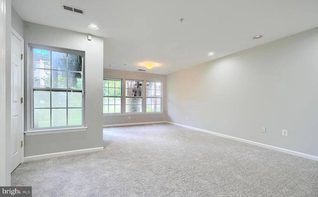 9863 DECATUR RD, Middle River, MD 21220