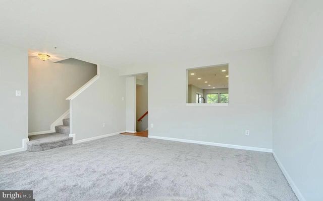 9863 DECATUR RD, Middle River, MD 21220