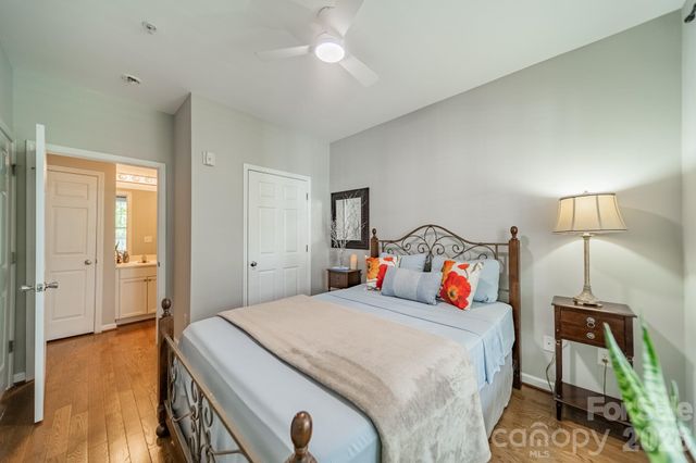 18736 Nautical Drive 305, Cornelius, NC 28031