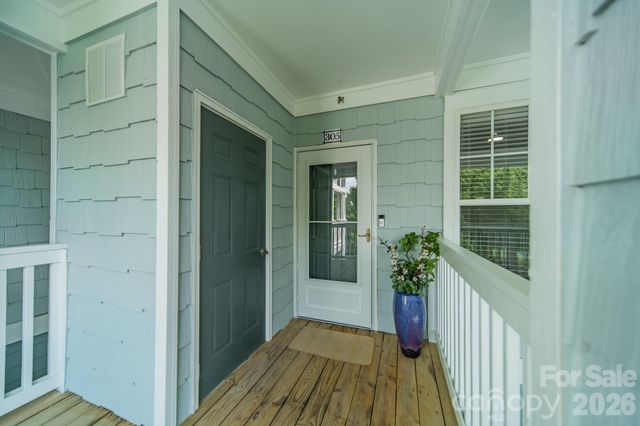 18736 Nautical Drive 305, Cornelius, NC 28031