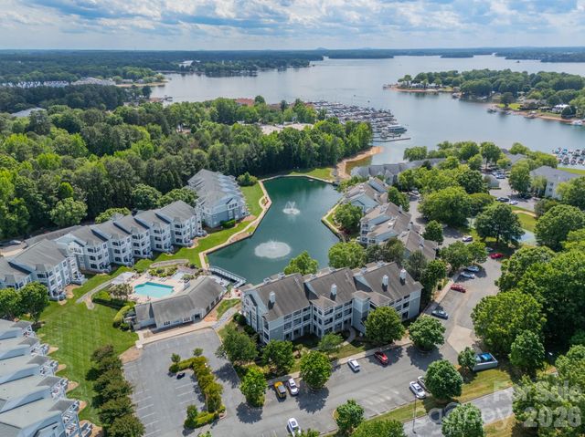 18736 Nautical Drive 305, Cornelius, NC 28031