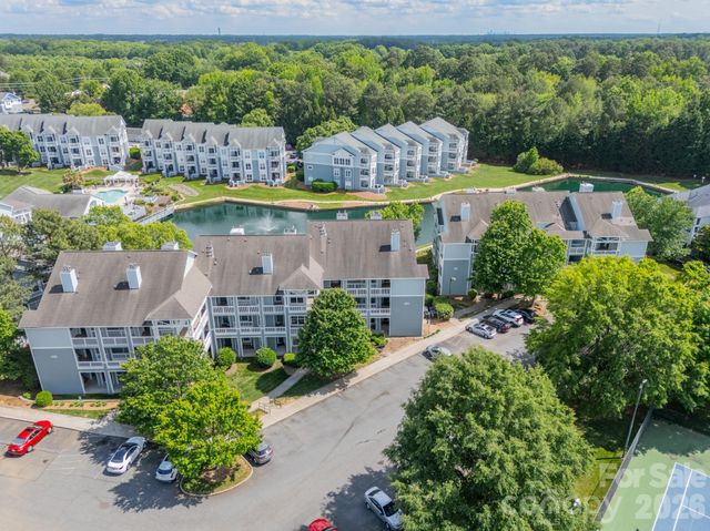 18736 Nautical Drive 305, Cornelius, NC 28031