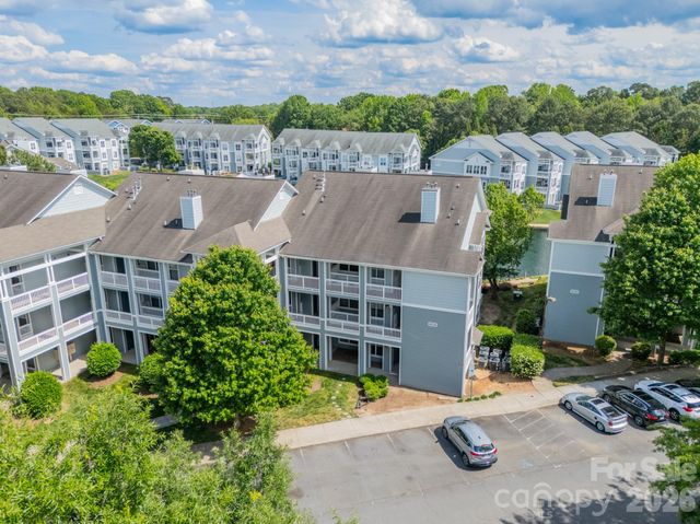 18736 Nautical Drive 305, Cornelius, NC 28031