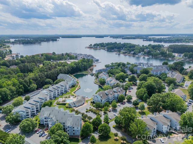 18736 Nautical Drive 305, Cornelius, NC 28031