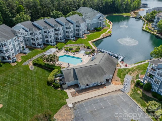 18736 Nautical Drive 305, Cornelius, NC 28031