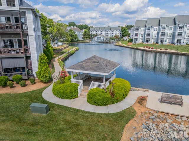 18736 Nautical Drive 305, Cornelius, NC 28031