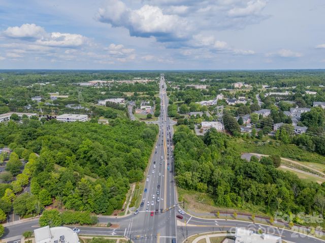 18736 Nautical Drive 305, Cornelius, NC 28031