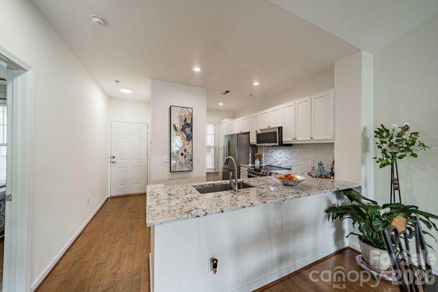 18736 Nautical Drive 305, Cornelius, NC 28031