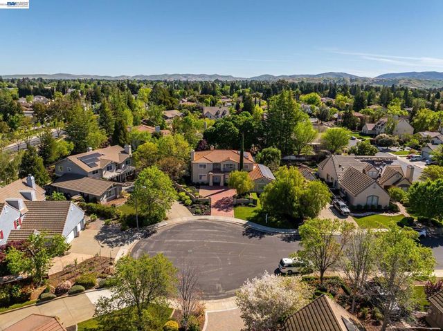 1548 Klondike Pl, Livermore, CA 94550