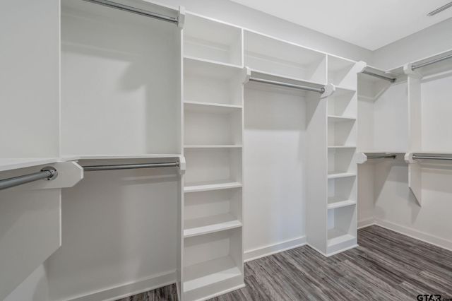 143 Cr 2724, Mineola, TX 75773