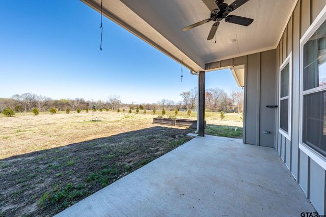 143 Cr 2724, Mineola, TX 75773