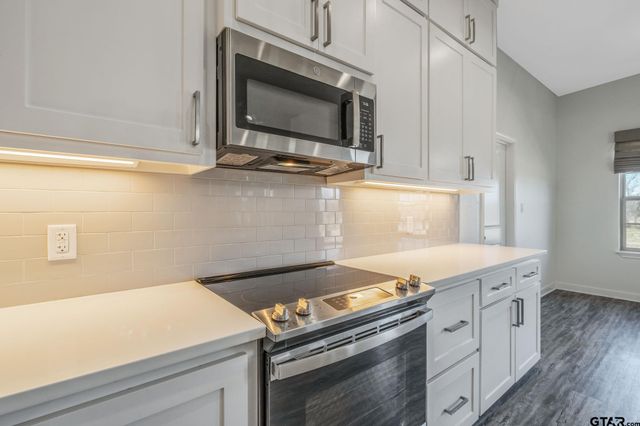 143 Cr 2724, Mineola, TX 75773