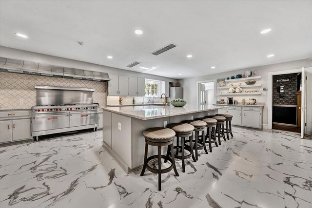 750 Penn Hall RD, Union Hall, VA 24176