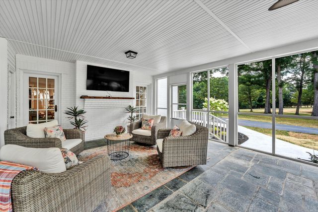 750 Penn Hall RD, Union Hall, VA 24176