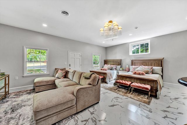 750 Penn Hall RD, Union Hall, VA 24176