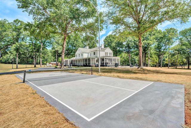 750 Penn Hall RD, Union Hall, VA 24176