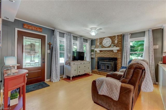153 Lake Lemar Road, Reidsville, NC 27320