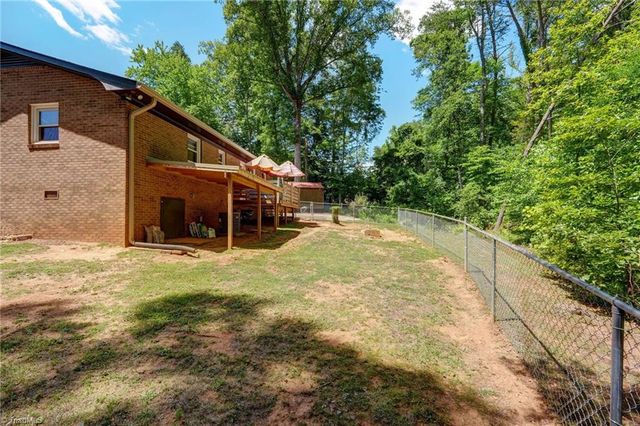 153 Lake Lemar Road, Reidsville, NC 27320