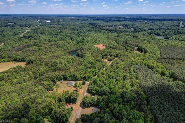153 Lake Lemar Road, Reidsville, NC 27320