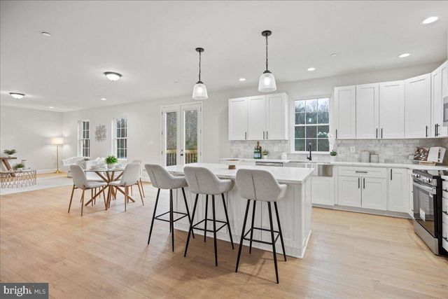 7016 GRACE LANDING CT, Hughesville, MD 20637