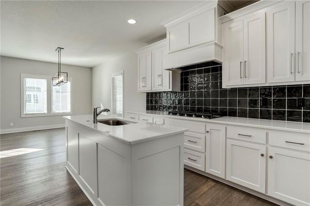 7203 Allman Drive, Shawnee, KS 66217