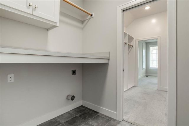 7203 Allman Drive, Shawnee, KS 66217