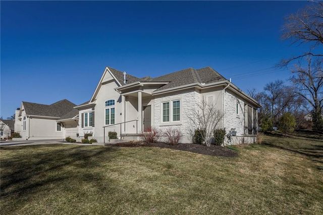 7203 Allman Drive, Shawnee, KS 66217