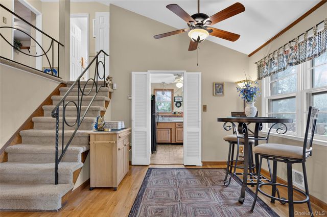 190 Oakwood Road, Huntington Station, NY 11746