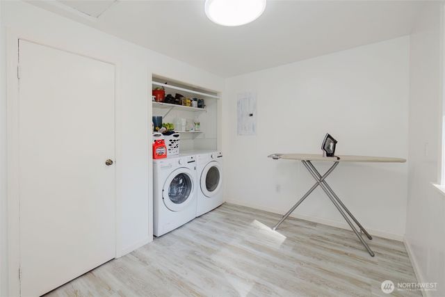 360 Kingsway W, Bremerton, WA 98312