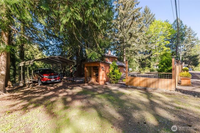 360 Kingsway W, Bremerton, WA 98312