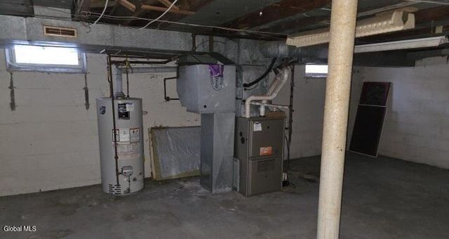 2204 Almeria Road, Niskayuna, NY 12309