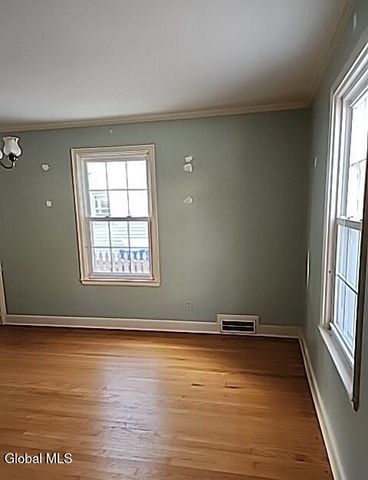 2204 Almeria Road, Niskayuna, NY 12309