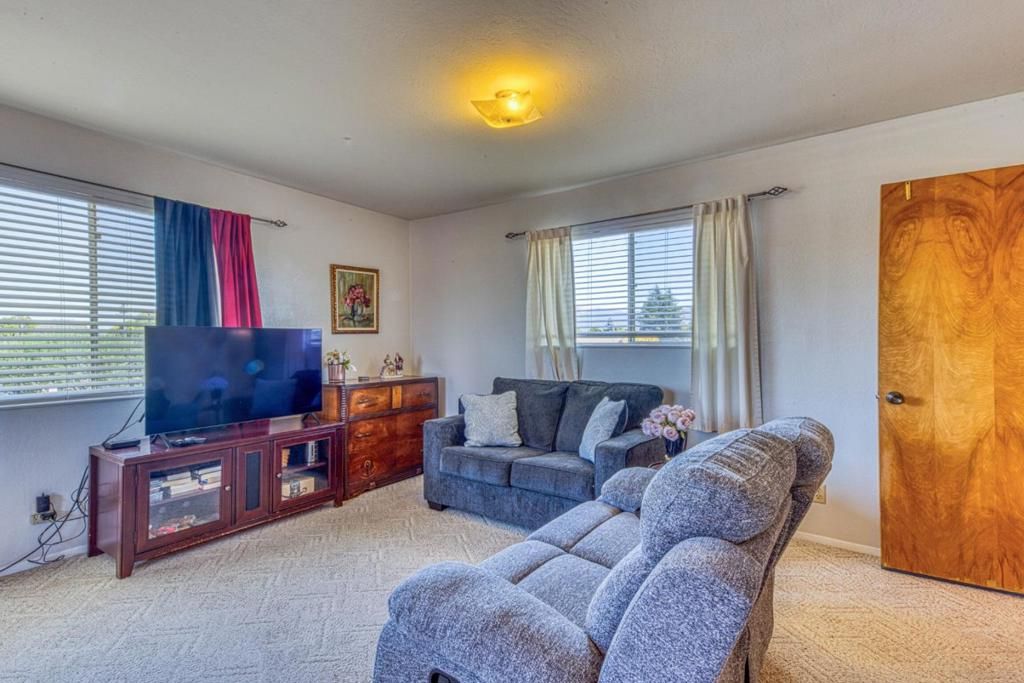 Image 37 of property listing at 628 Alameda Avenue, Salinas, CA 93901