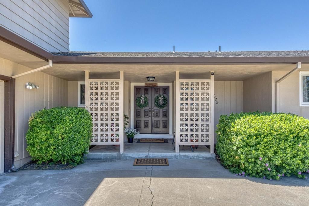 Image 4 of property listing at 628 Alameda Avenue, Salinas, CA 93901