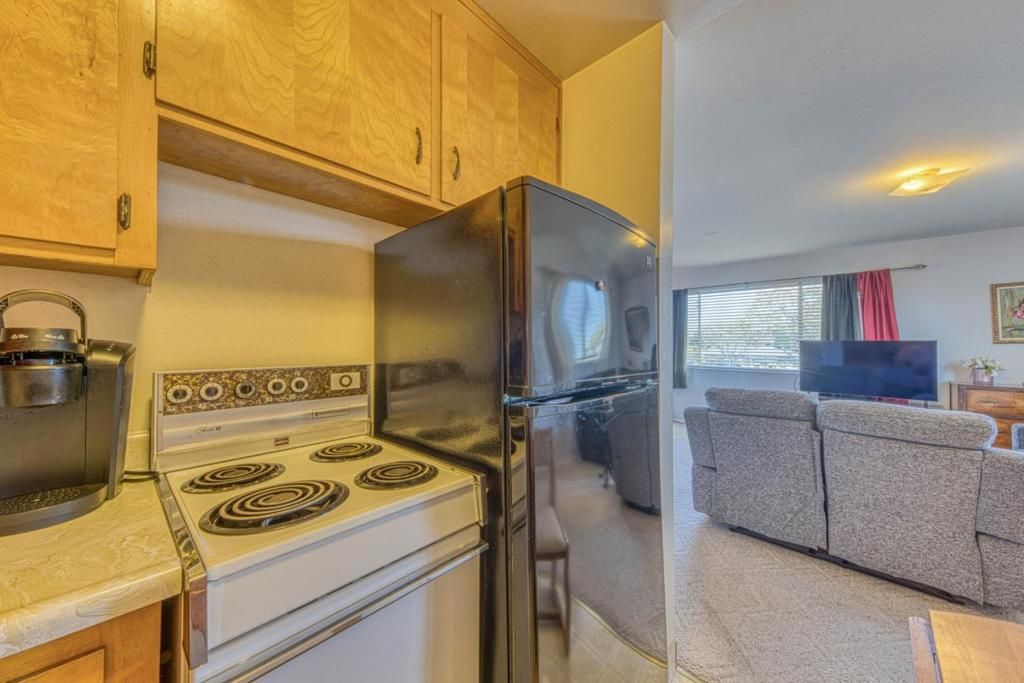Image 40 of property listing at 628 Alameda Avenue, Salinas, CA 93901