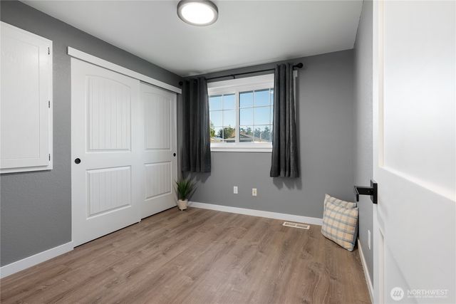 531 NW Fairhaven Drive, Oak Harbor, WA 98277