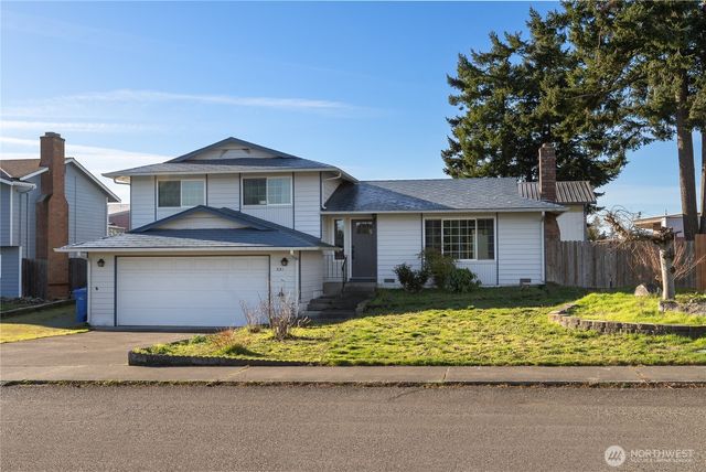 531 NW Fairhaven Drive, Oak Harbor, WA 98277