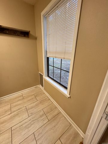 681 Amity Road, Hot Springs, AR 71913