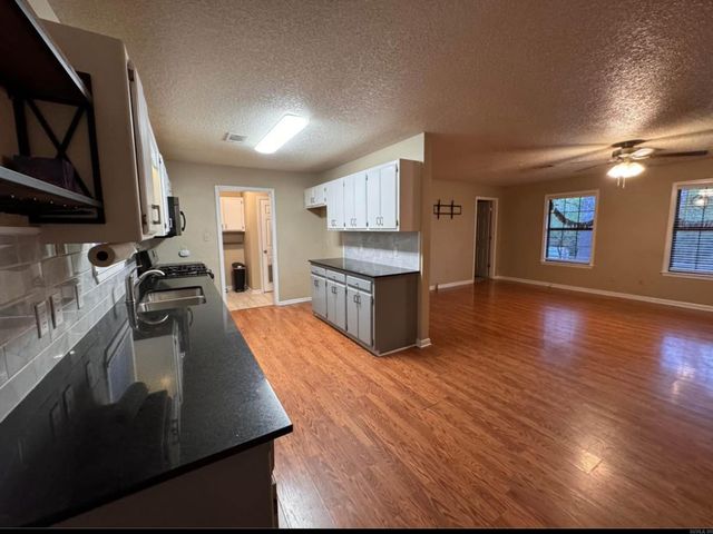 681 Amity Road, Hot Springs, AR 71913