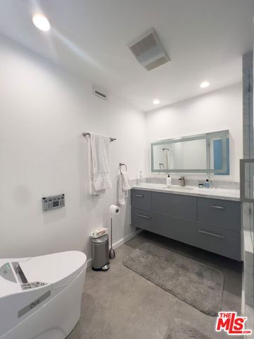 2160 Century Park East 2112, Los Angeles, CA 90067