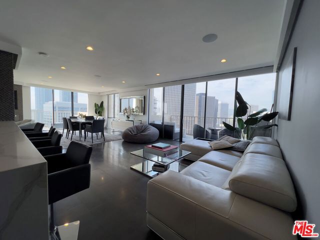 2160 Century Park East 2112, Los Angeles, CA 90067