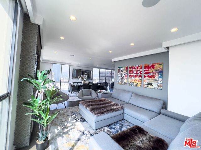 2160 Century Park East 2112, Los Angeles, CA 90067