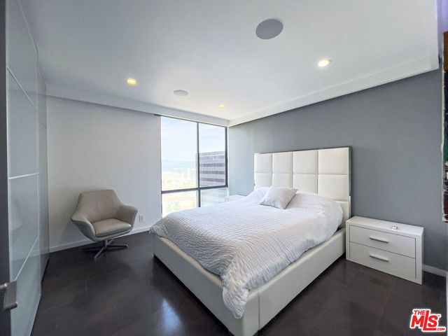 2160 Century Park East 2112, Los Angeles, CA 90067