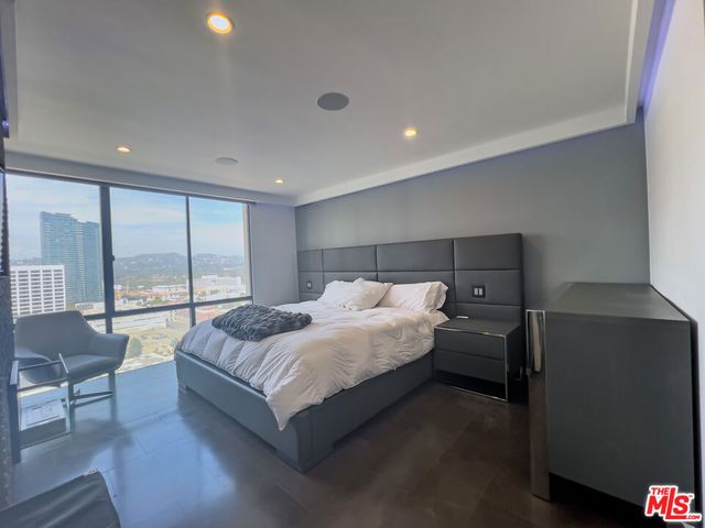 2160 Century Park East 2112, Los Angeles, CA 90067