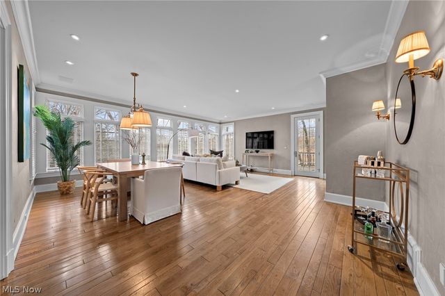 31900 Pinetree Road, Pepper Pike, OH 44124