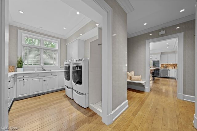 31900 Pinetree Road, Pepper Pike, OH 44124