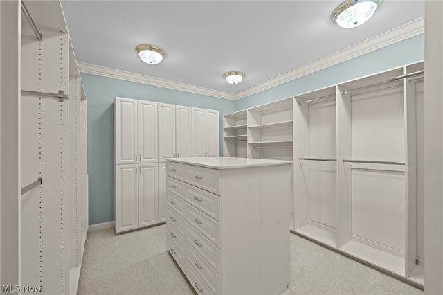 31900 Pinetree Road, Pepper Pike, OH 44124