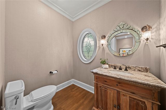 31900 Pinetree Road, Pepper Pike, OH 44124